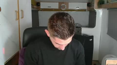 Snapshot of followknight chatting on October 28, 2025, 5:26 pm independent model online show from October 28, 2025, 5:26 pm