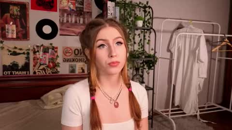 fondadellacioppa online show from October 13, 2025, 1:22 pm