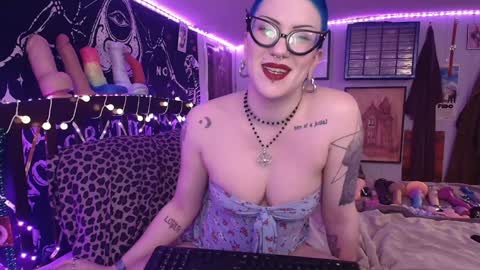 Fonda Dix online show from February 26, 2025, 1:21 am
