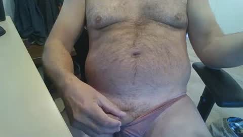 Snapshot of fool4surf chatting on May 14, 2026, 7:53 pm Socalman online show from May 14, 2026, 7:53 pm