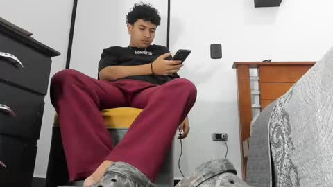 Snapshot of foot_master777 chatting on September 30, 2025, 7:24 am foot_master777 online show from September 30, 2025, 7:24 am