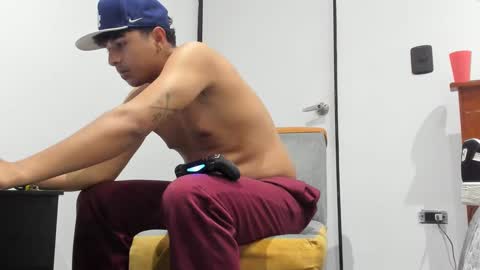Snapshot of foot_master777 chatting on September 30, 2025, 11:54 pm foot_master777 online show from September 30, 2025, 11:54 pm