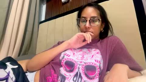 Snapshot of forbidden_candice chatting on October 16, 2025, 5:30 am forbidden_candice online show from October 16, 2025, 5:30 am