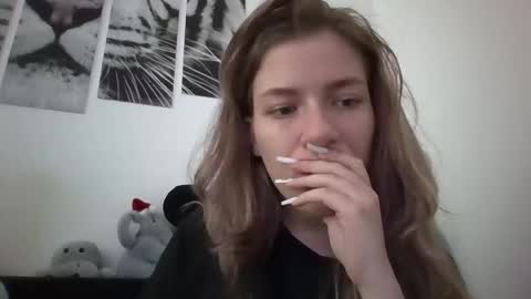 Pussy Queen online show from December 21, 2025, 9:05 am