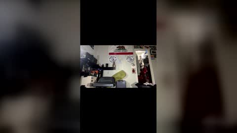 fordfamous online show from April 10, 2026, 7:24 am