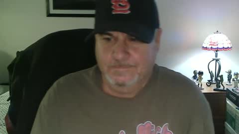 Snapshot of foreplayman22 chatting on January 24, 2025, 8:11 pm foreplayman22 online show from January 24, 2025, 8:11 pm