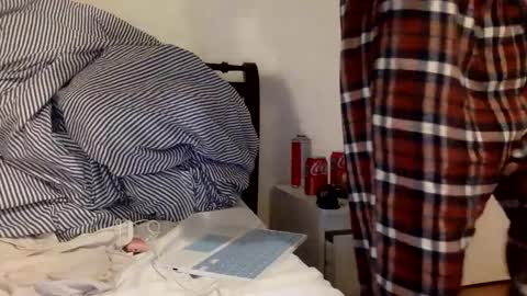 Snapshot of forevertwink95 chatting on December 21, 2024, 9:36 pm forevertwink95 online show from December 21, 2024, 9:36 pm