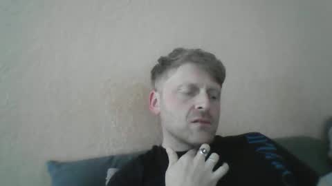forgotten_lover online show from May 8, 2026, 2:44 pm