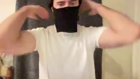 Snapshot of fortunate_ chatting on December 28, 2024, 11:48 pm The Fortunate Man online show from December 28, 2024, 11:48 pm