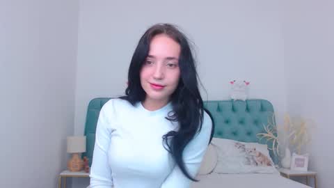Laura online show from October 9, 2025, 8:12 am