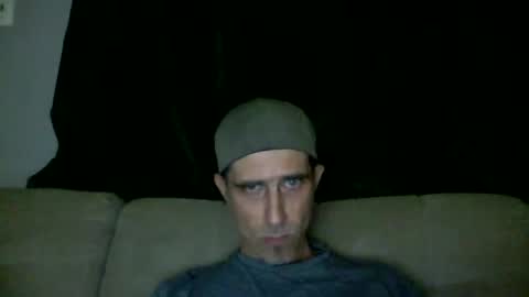 fouraide42 online show from March 4, 2026, 3:12 am