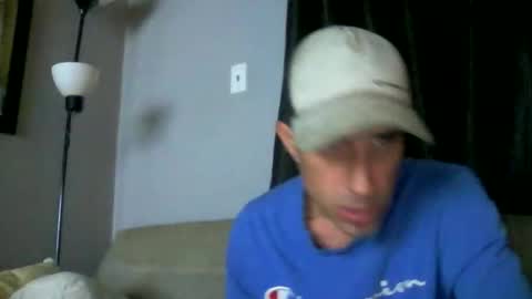 Snapshot of fouraide42 chatting on April 22, 2026, 1:19 am fouraide42 online show from April 22, 2026, 1:19 am