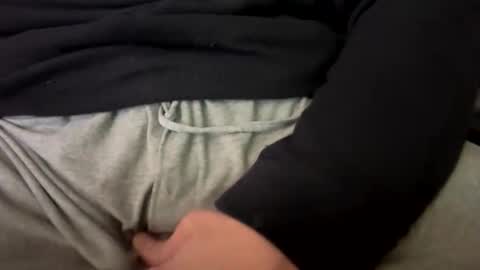 MikeCheckedLooper online show from February 3, 2026, 6:57 pm