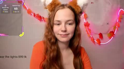 Snapshot of fox_lisaaa chatting on October 15, 2025, 8:09 pm Lisa online show from October 15, 2025, 8:09 pm