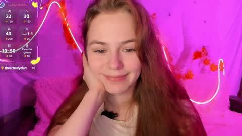 Lisa online show from November 8, 2025, 6:18 pm