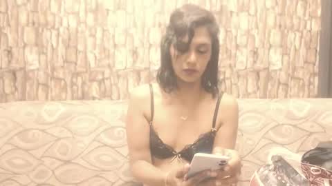 Snapshot of fox_off2 chatting on February 6, 2025, 3:48 am fox_off2 online show from February 6, 2025, 3:48 am