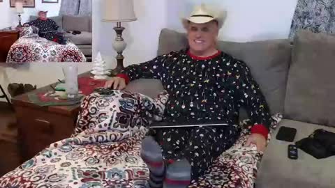 Hunter online show from December 18, 2024, 3:37 am