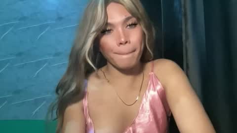 KITTY online show from June 11, 2026, 12:32 am