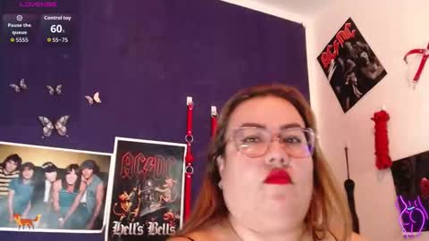 Snapshot of foxxbell chatting on February 26, 2026, 12:15 pm foxxbell online show from February 26, 2026, 12:15 pm