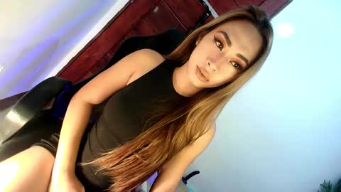 Rianne online show from September 12, 2025, 3:06 am
