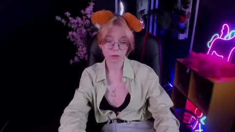 Polly online show from June 17, 2026, 5:32 am