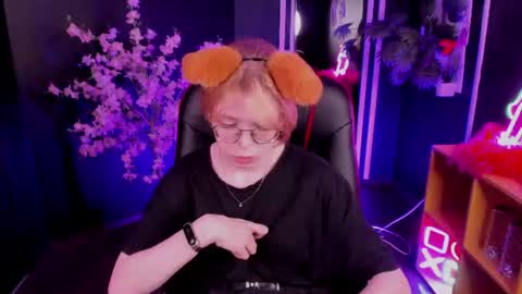Polly online show from June 26, 2026, 5:45 am