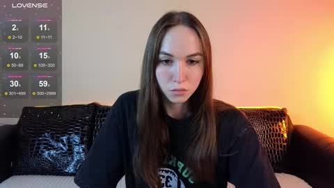 Snapshot of foxxy_girl_ chatting on October 4, 2025, 11:19 am andice online show from October 4, 2025, 11:19 am