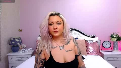Clarise online show from May 5, 2026, 10:18 pm