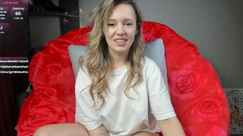 Foxy online show from January 24, 2025, 1:47 pm