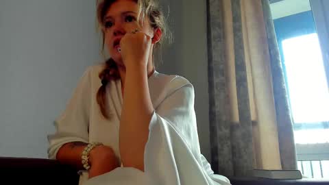 Foxy online show from May 15, 2026, 12:39 am