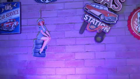 Miss Evans online show from March 21, 2026, 6:11 pm