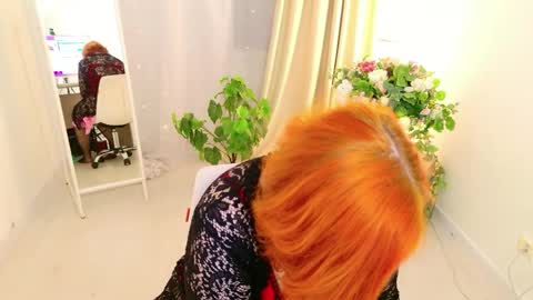 Lola online show from April 14, 2026, 6:08 am