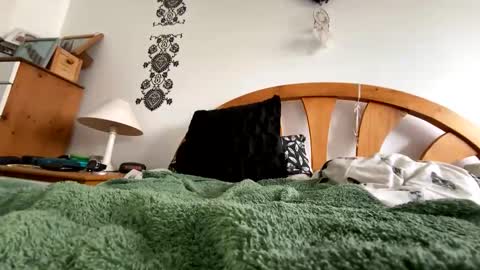 Snapshot of foxy_silver chatting on March 16, 2026, 1:37 pm foxy_silver online show from March 16, 2026, 1:37 pm