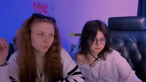 foxy_tease_ online show from November 12, 2025, 9:53 am