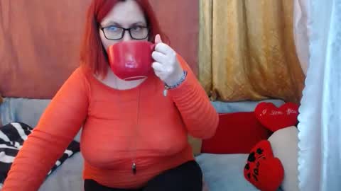 foxydesiree online show from May 3, 2026, 5:57 am
