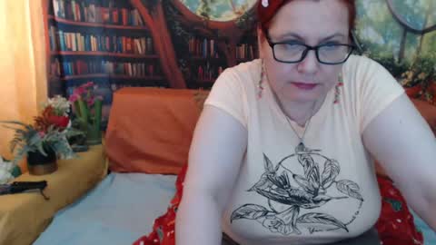 Snapshot of foxydesiree chatting on June 27, 2026, 9:03 am foxydesiree online show from June 27, 2026, 9:03 am