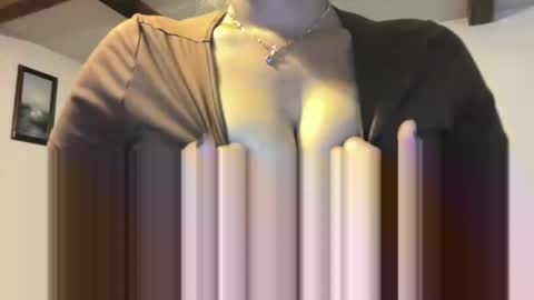 foxyfaye1 online show from October 19, 2025, 4:13 am