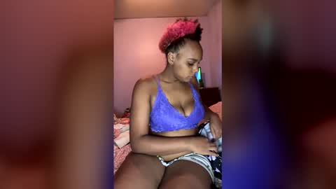 Snapshot of foxygoddess18 chatting on March 23, 2026, 12:25 am foxygoddess18 online show from March 23, 2026, 12:25 am