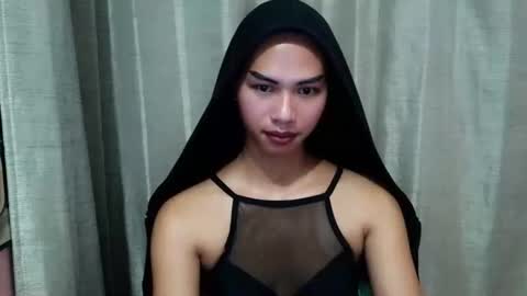 Daniela online show from April 10, 2026, 4:17 am