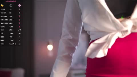 Snapshot of foxylovesyou chatting on October 1, 2025, 7:58 am foxylovesyou online show from October 1, 2025, 7:58 am