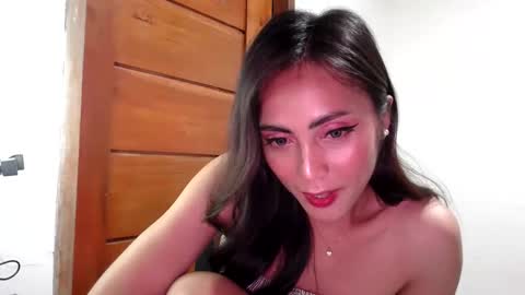 Thea online show from April 1, 2026, 1:41 pm