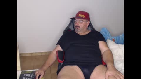 Snapshot of fraboys chatting on November 12, 2025, 7:20 am Fraboys online show from November 12, 2025, 7:20 am