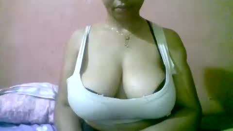 fracisca2204 online show from March 20, 2026, 8:41 am