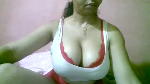 fracisca2204 online show from March 26, 2026, 7:58 am