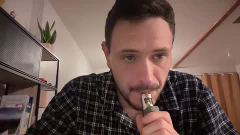 fraisetagada359 online show from November 17, 2025, 5:57 am