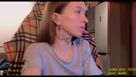 Snapshot of fran_bow chatting on October 23, 2025, 2:16 pm fran_bow online show from October 23, 2025, 2:16 pm