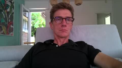 Snapshot of francelibre59 chatting on August 2, 2026, 12:03 pm Alex online show from August 2, 2026, 12:03 pm