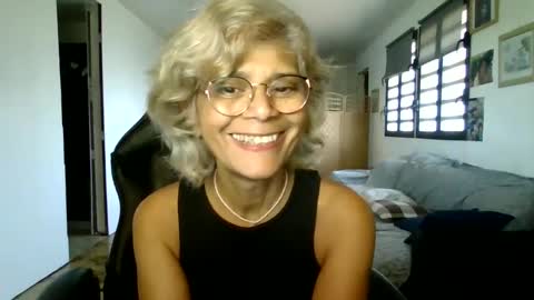 francelune online show from January 19, 2025, 5:05 am