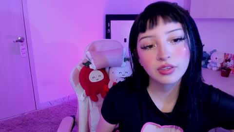 Snapshot of francesca_7 chatting on January 29, 2025, 5:24 pm francesca_7 online show from January 29, 2025, 5:24 pm