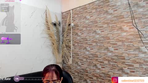 Snapshot of francesca_bbw chatting on December 27, 2024, 6:24 am online show from December 27, 2024, 6:24 am